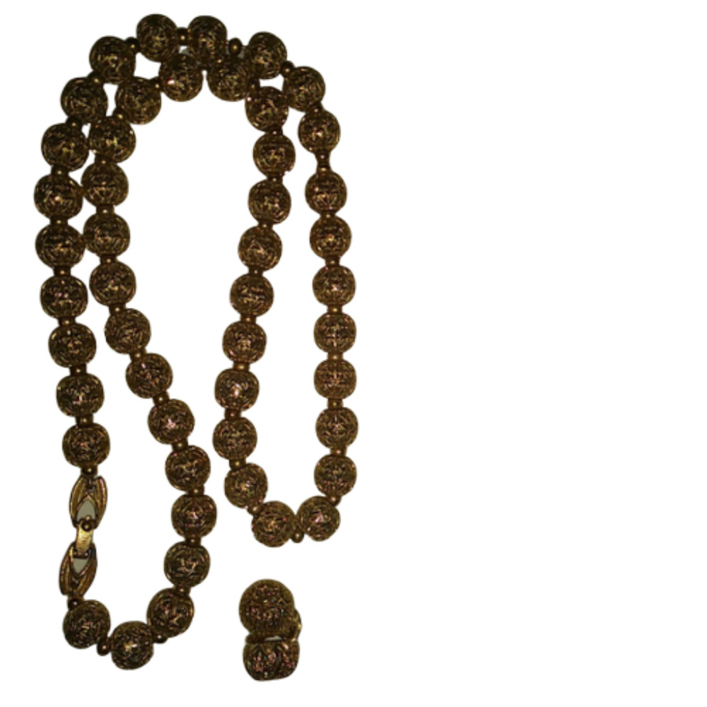 Vintage Monet Gold tone Necklace Clip-on Earring Set 24" Long